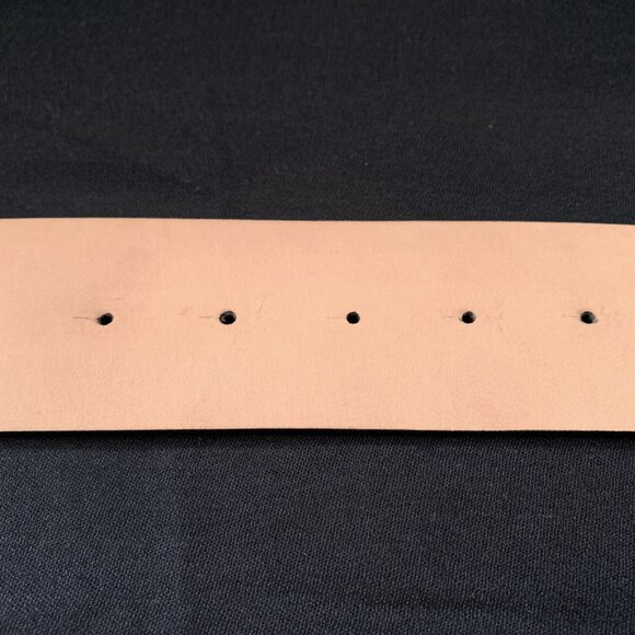 Chanel Black Calfskin Belt Silver CC Buckle (95/38) 2000 - Picture 9 of 14